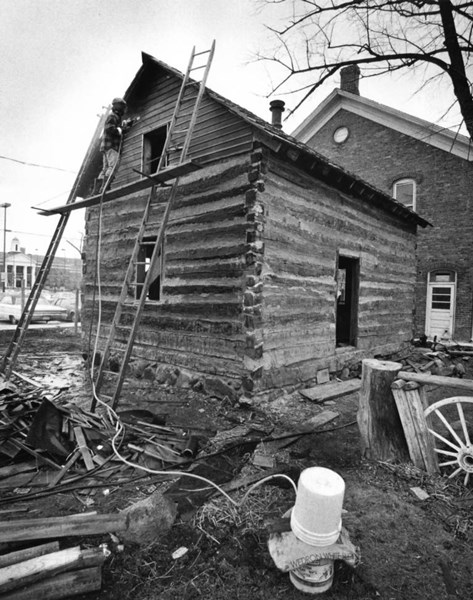 Skokie's Historic Log Cabin 1982