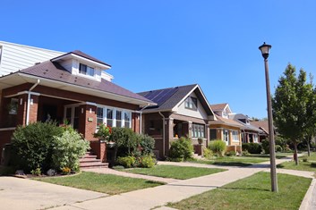 bungalows_walk_pic