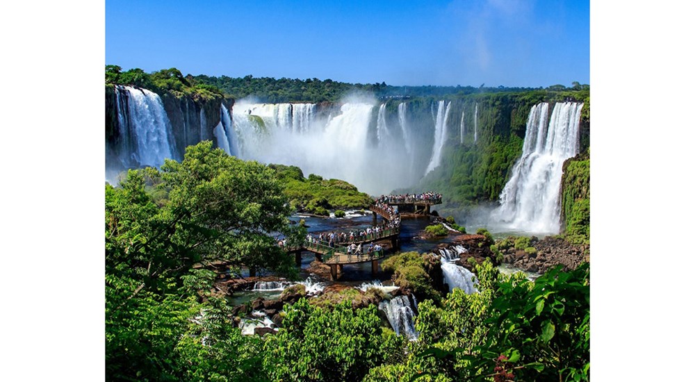 Michael_Greenberg_--_Devils_Throat_at_Iguazu_Falls