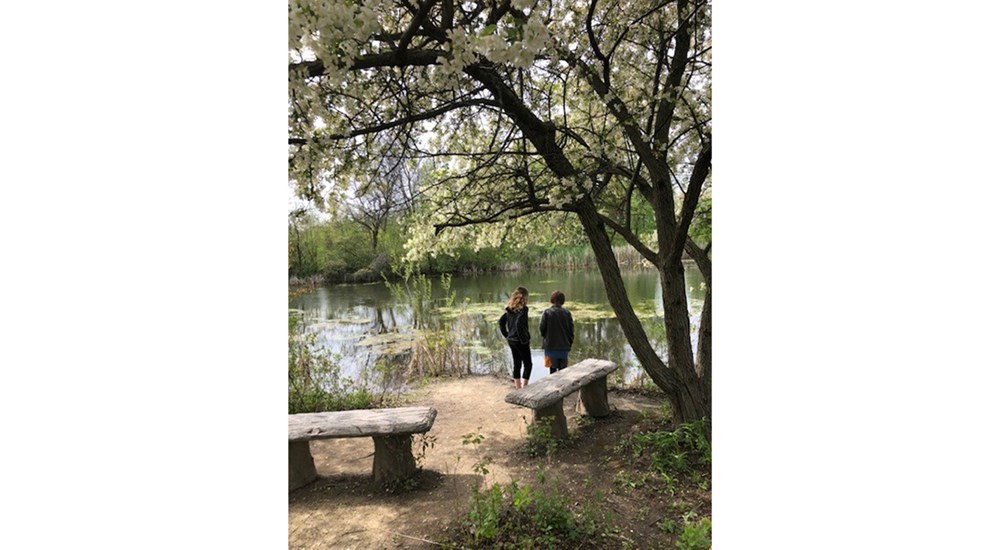 People_in_Nature_KN_Spring_Blooms